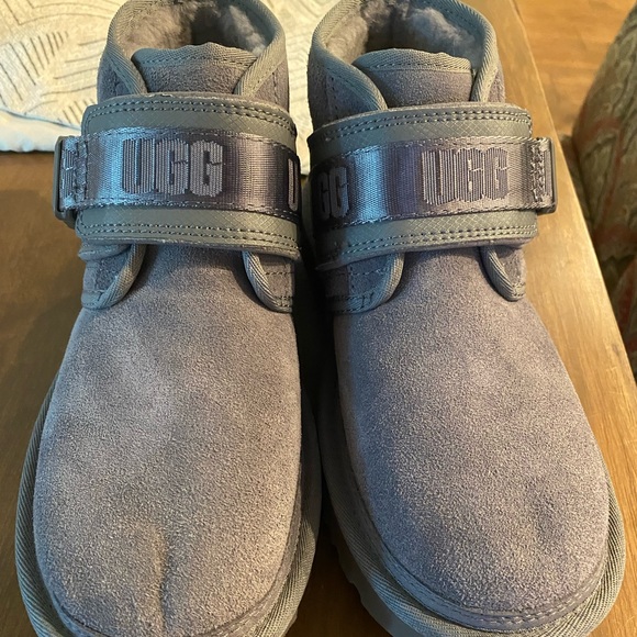 Ugg Men’s Neumel - Size 7 -Black Grey Lined Lace-Up Chukka Winter Boot Brand new Neumel Snapback Chukka Boot UGG GRAY main image 2